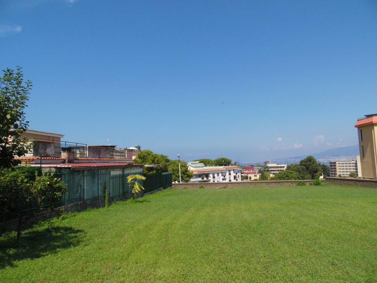 Villa Bianca Castellammare di Stabia Esterno foto