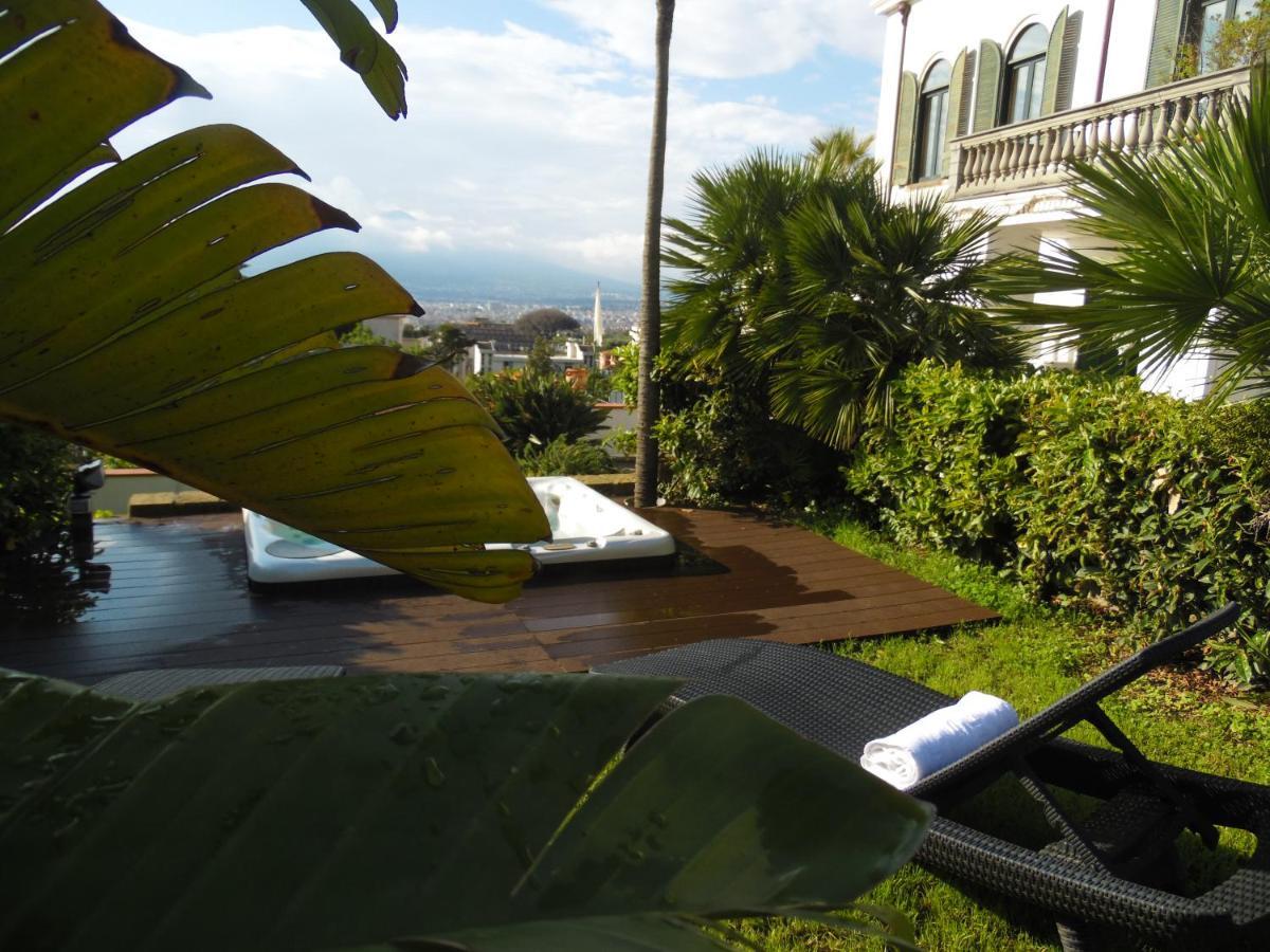 Villa Bianca Castellammare di Stabia Esterno foto